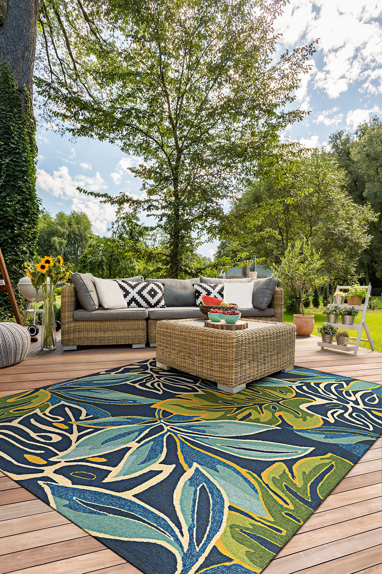 COVINGTON 4361 HAND-HOOKED Synthetic Blend Indoor/Outdoor  Area Rug By Couristan Rugs