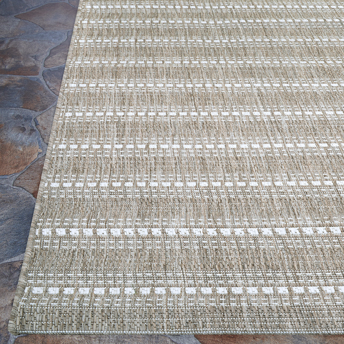 AFUERA 5262 POWER-LOOMED Synthetic Blend Indoor/Outdoor  Area Rug By Couristan Rugs