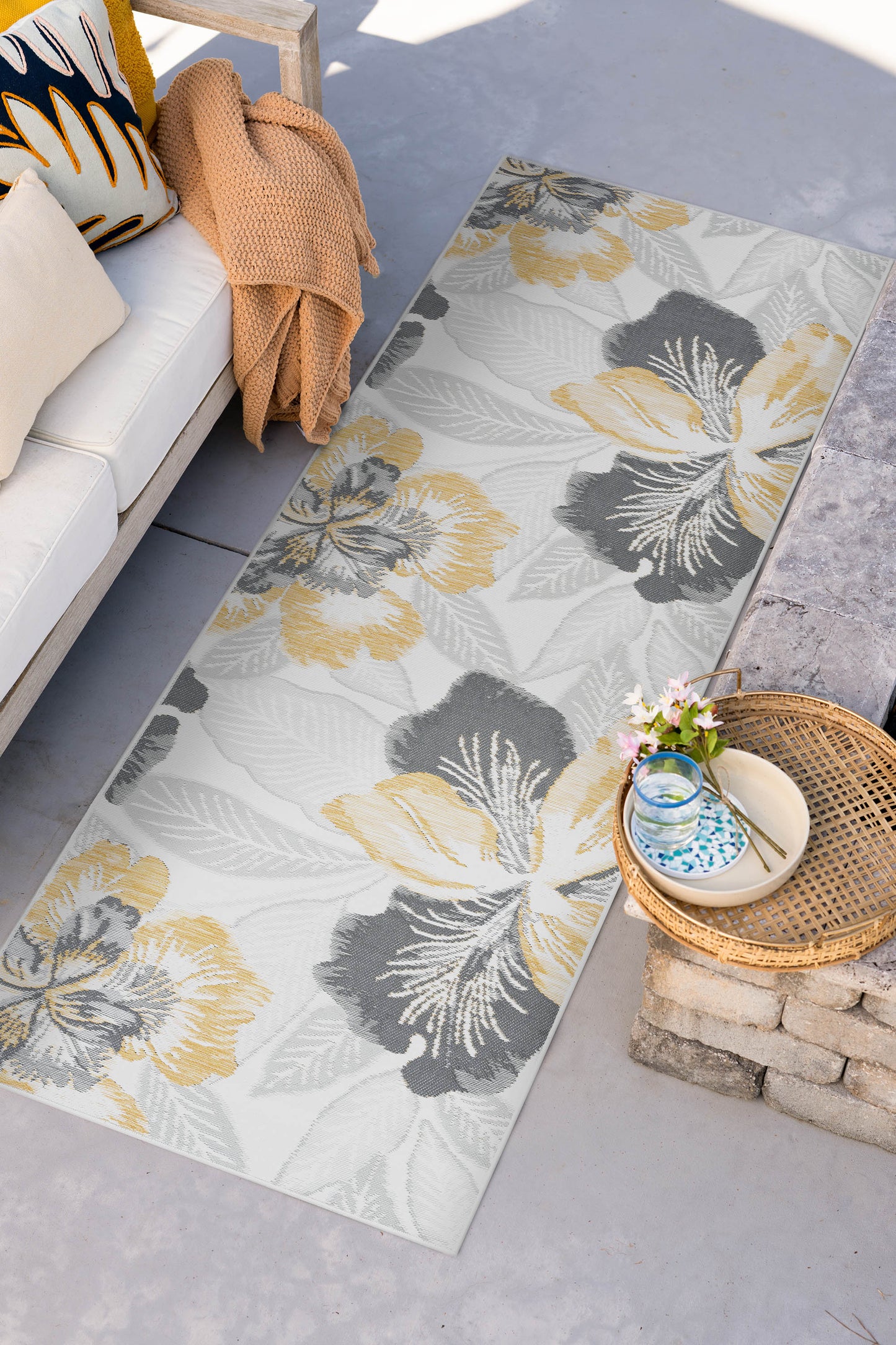 Tayse Floral Area Rug FLO14-Ramon Contemporary Flat Weave Indoor/Outdoor Polypropylene