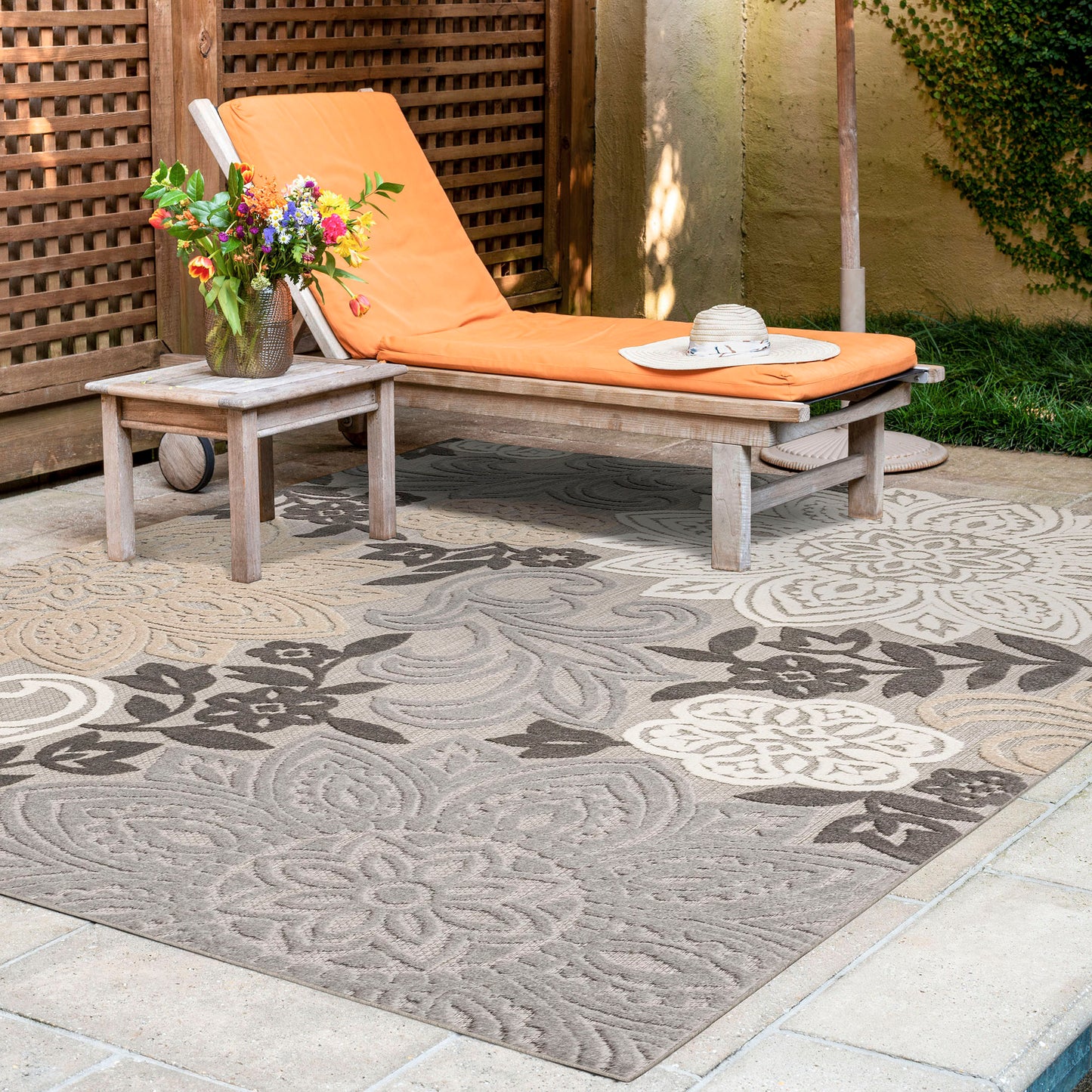 Tayse Floral Area Rug OAS13-Omalley Modern Cut & Flat Weave Indoor/Outdoor Polypropylene