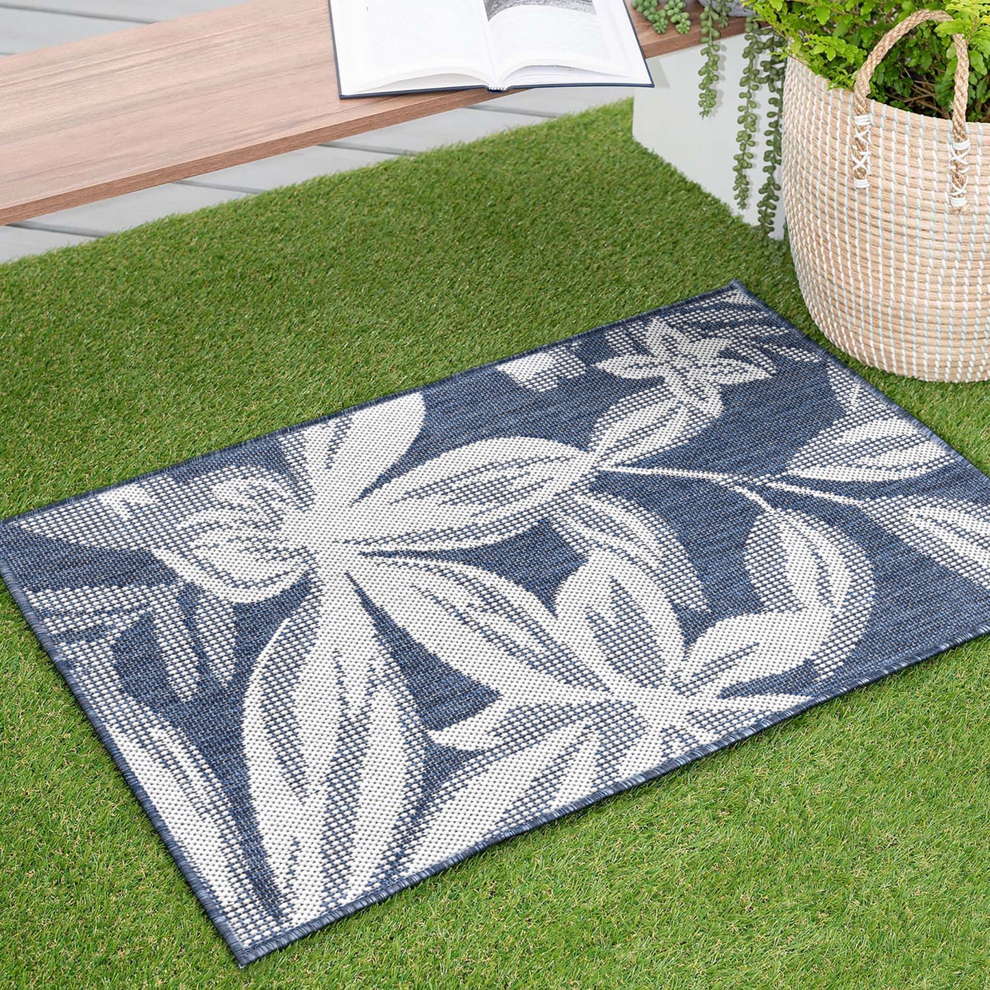 Tayse Floral Area Rug ECO17-Edda Transitional Flat Weave Indoor/Outdoor Polypropylene