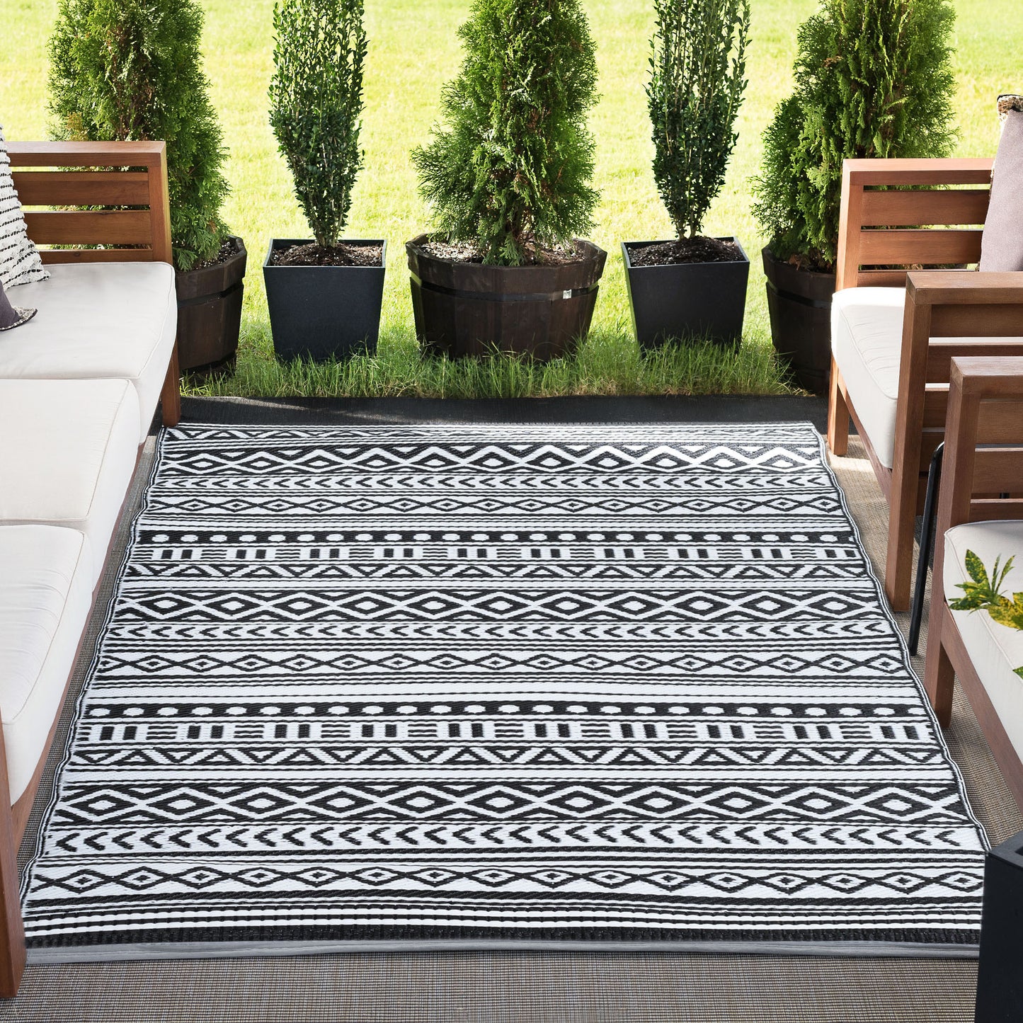 Tayse Stripe Area Rug SUN18-Anubis Contemporary Flat Weave Indoor/Outdoor Polypropylene