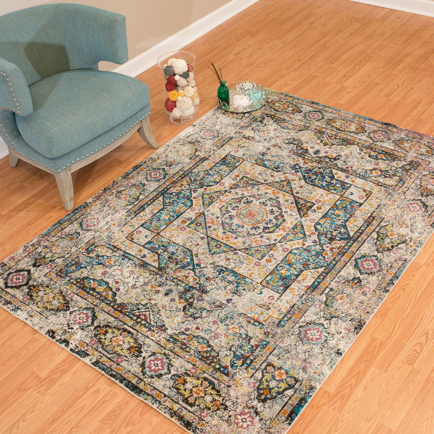 1830-Acton Synthetic Blend Indoor Area Rug by United Weavers