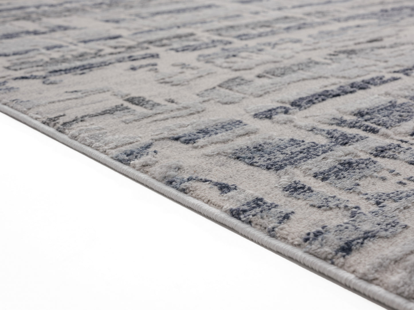 2601-Rainier Synthetic Blend Indoor Area Rug by United Weavers