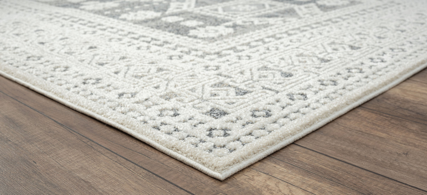 2900-Laguna Synthetic Blend Indoor Area Rug by United Weavers