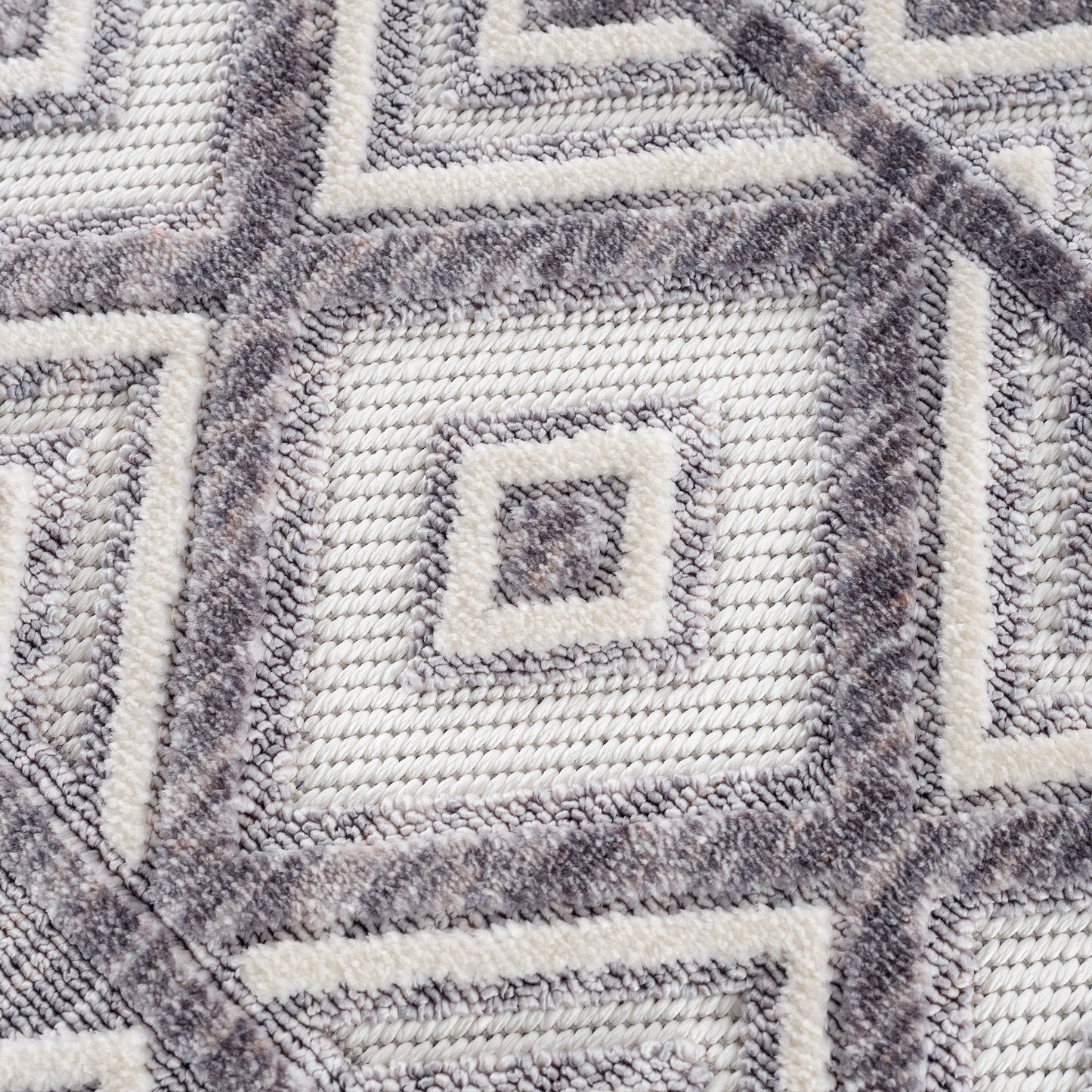 2920-Brimmer Synthetic Blend Indoor Area Rug by United Weavers