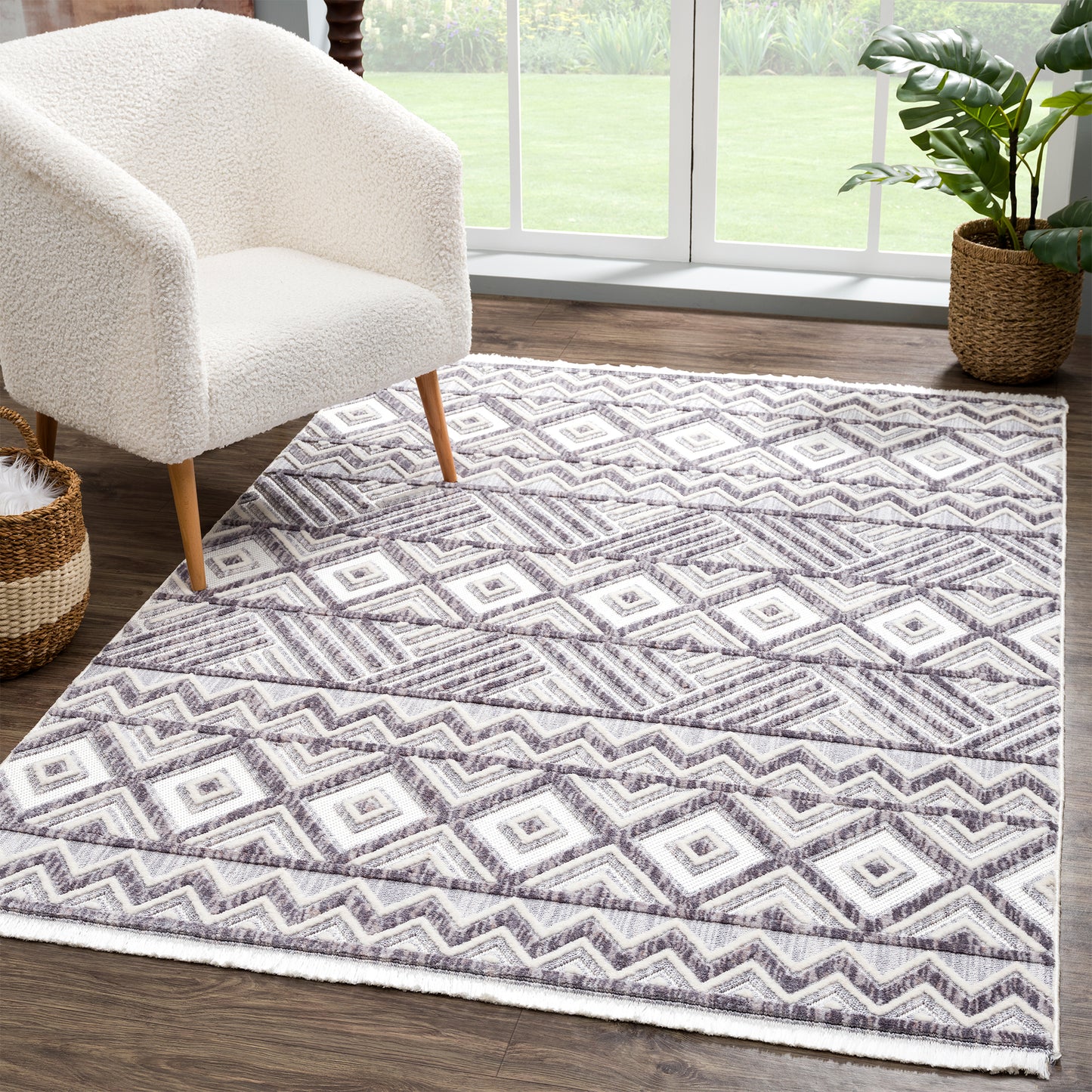 2920-Brimmer Synthetic Blend Indoor Area Rug by United Weavers