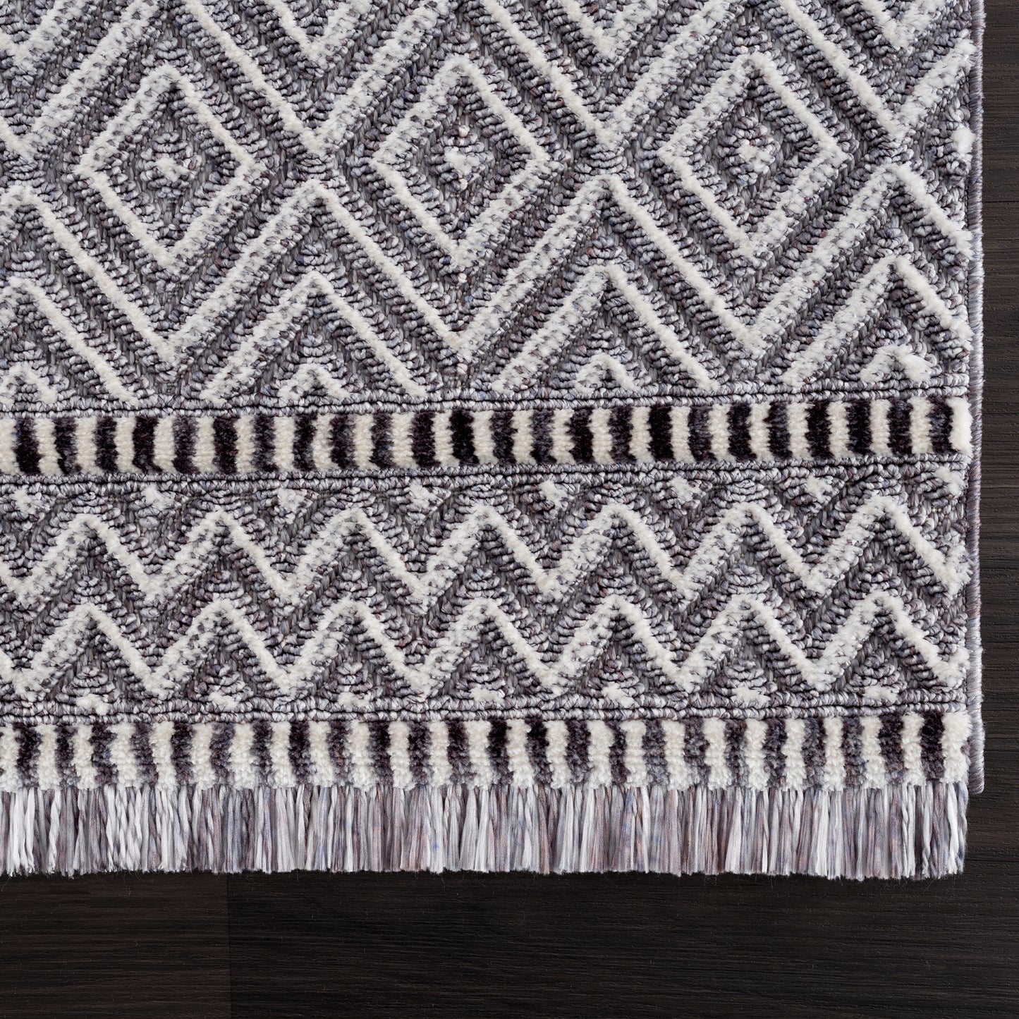 2920-Houska Synthetic Blend Indoor Area Rug by United Weavers