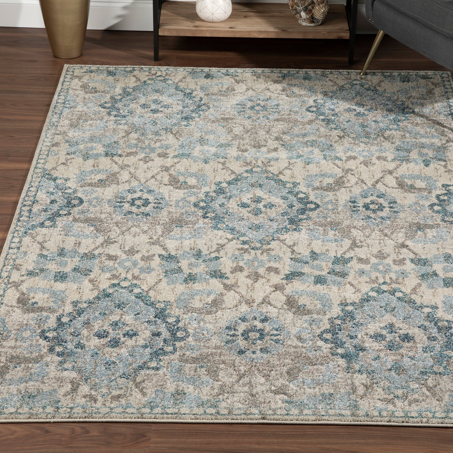 Antigua AN5 Machine Woven Synthetic Blend Indoor Area Rug by Dalyn Rugs