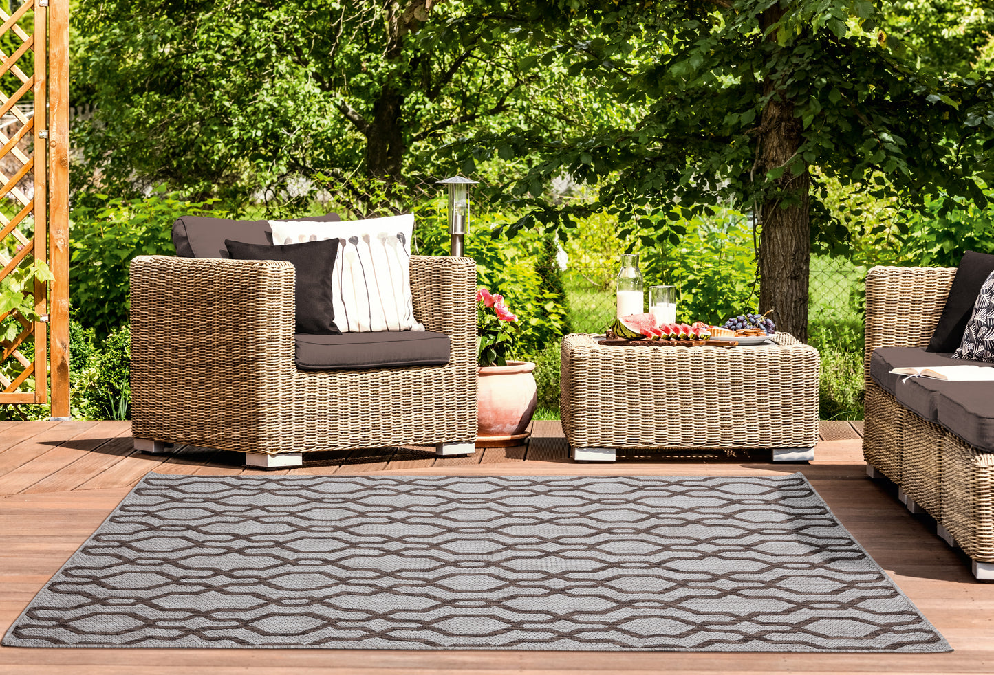 3900-Belle_Mare Synthetic Blend Outdoor Area Rug by United Weavers