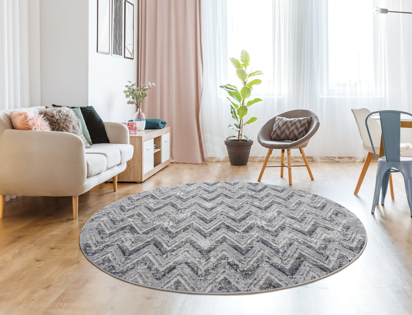4540-Gemology Synthetic Blend Indoor Area Rug by United Weavers