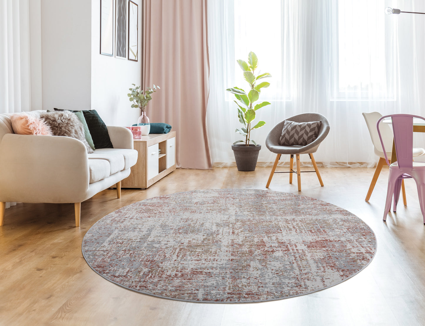 4540-Elegance Synthetic Blend Indoor Area Rug by United Weavers