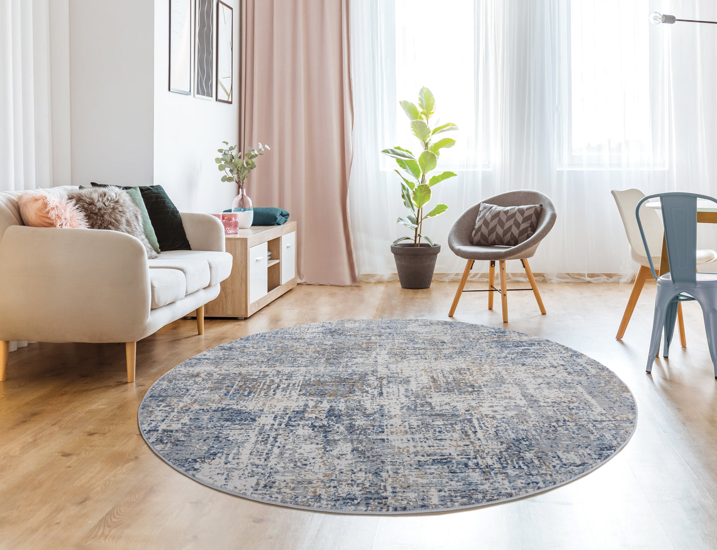 4540-Elegance Synthetic Blend Indoor Area Rug by United Weavers