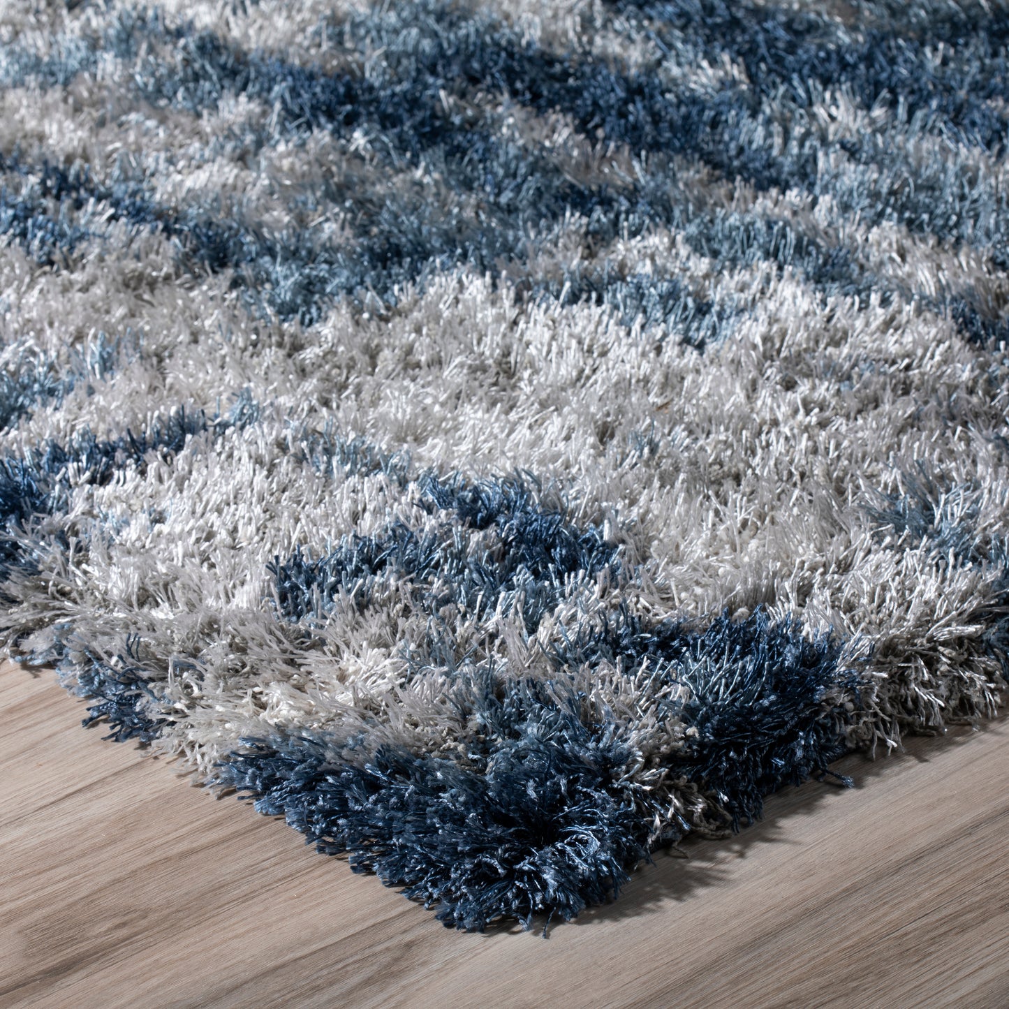 Arturro AT11 Machine Made Synthetic Blend Indoor Area Rug by Dalyn Rugs