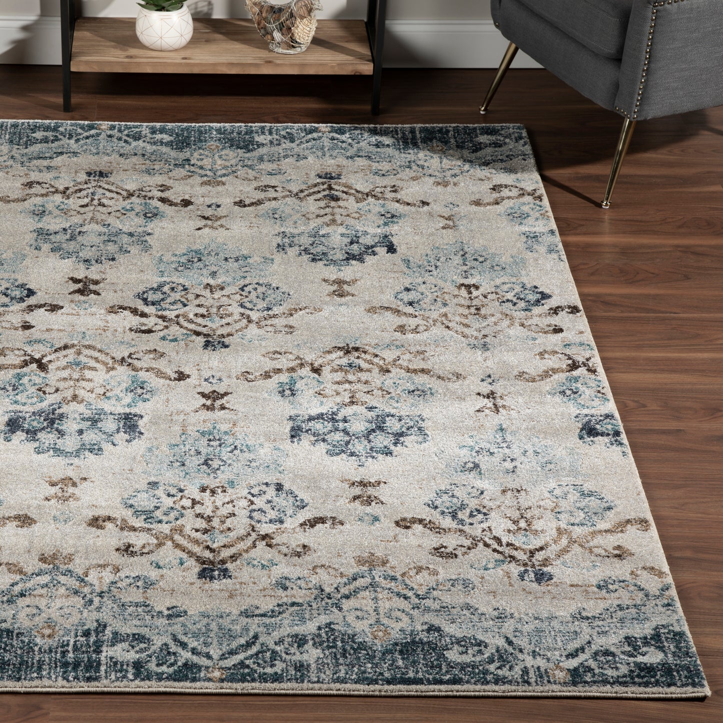 Antigua AN11 Machine Woven Synthetic Blend Indoor Area Rug by Dalyn Rugs