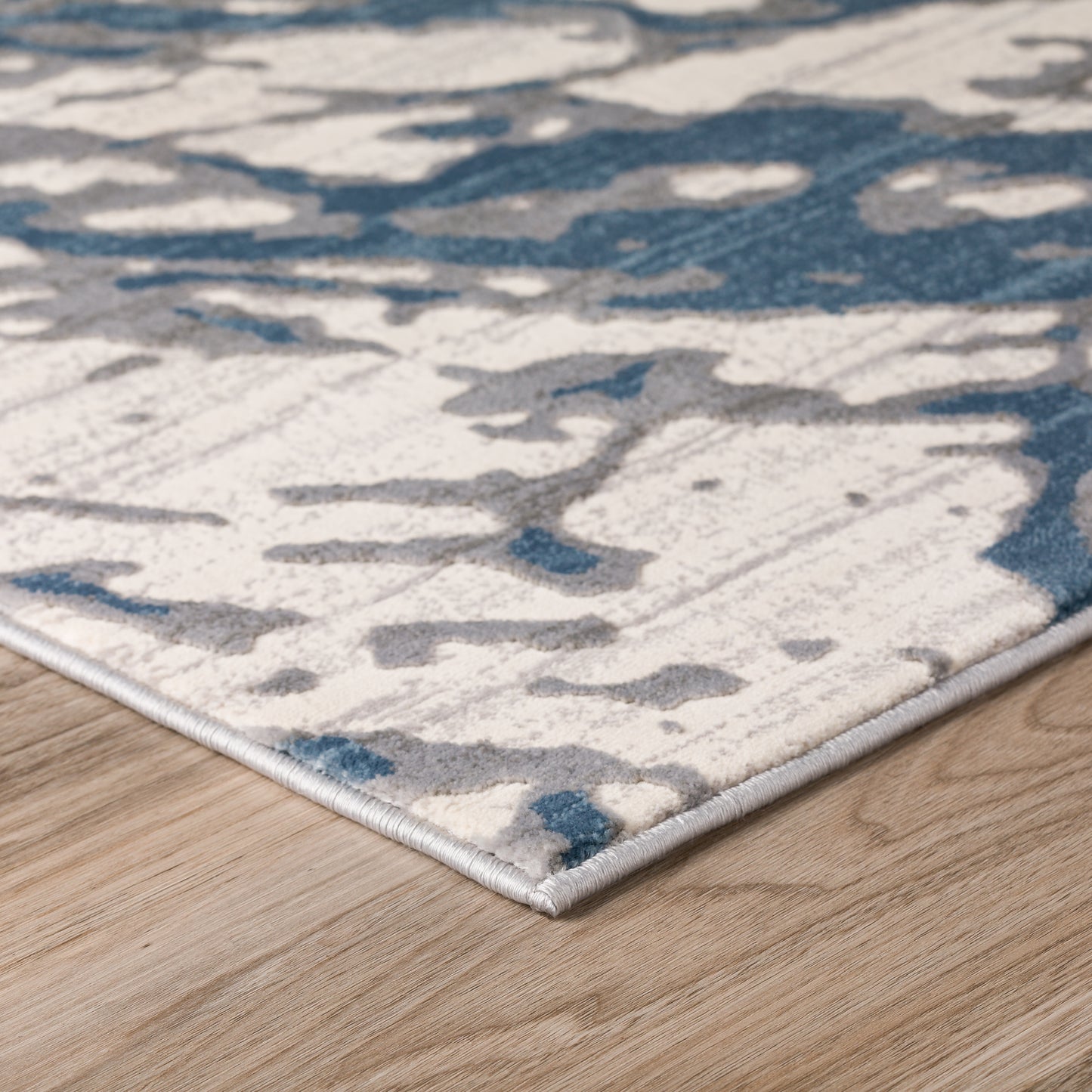Cascina CC3 Machine Woven Synthetic Blend Indoor Area Rug by Dalyn Rugs