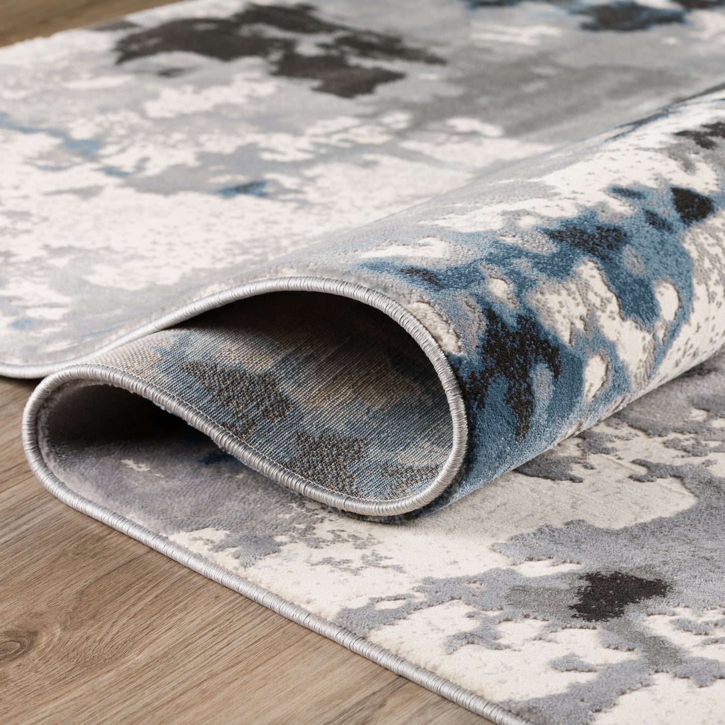 Cascina CC2 Machine Woven Synthetic Blend Indoor Area Rug by Dalyn Rugs