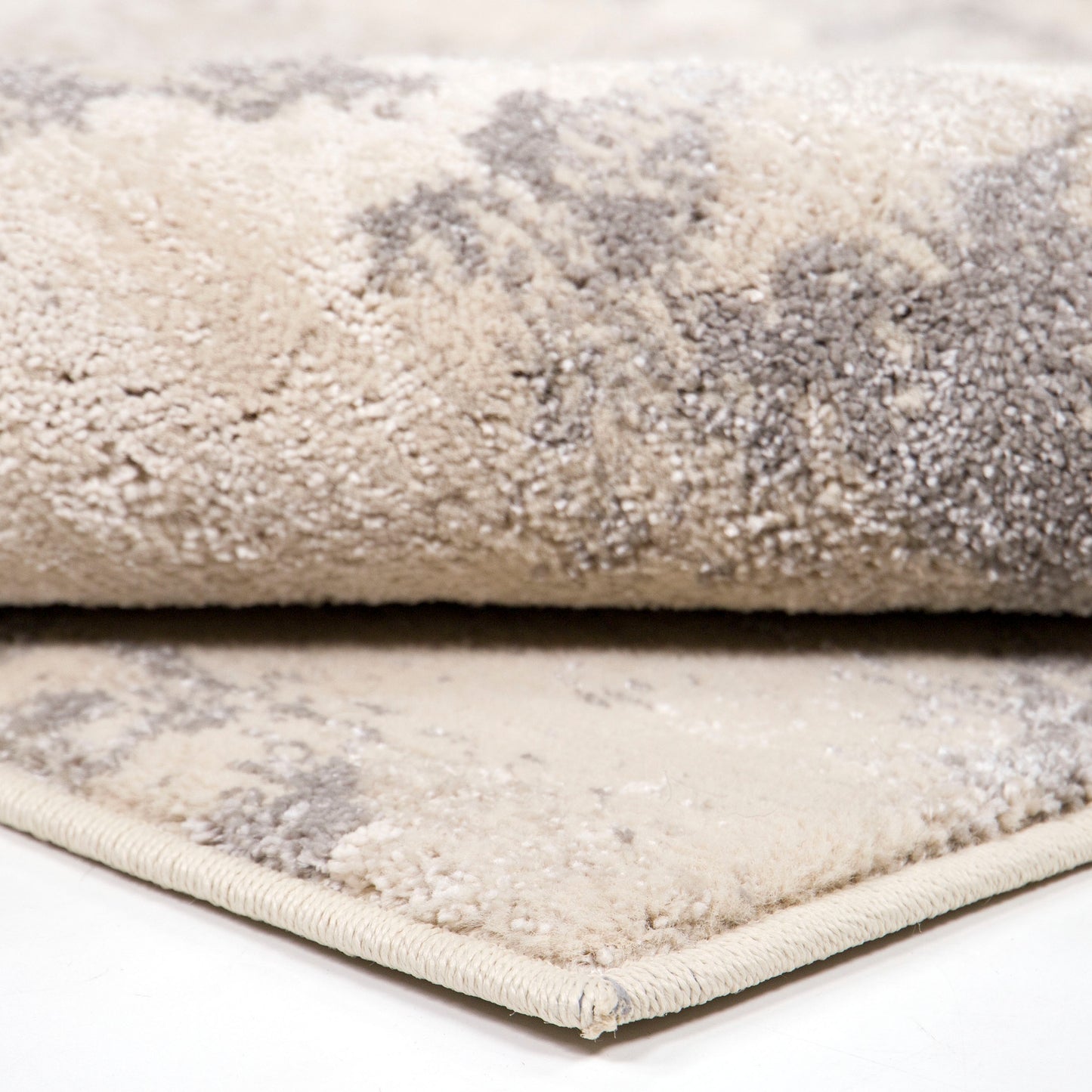Illusions Wilfrid Synthetic Blend Indoor Area Rug by Orian Rugs