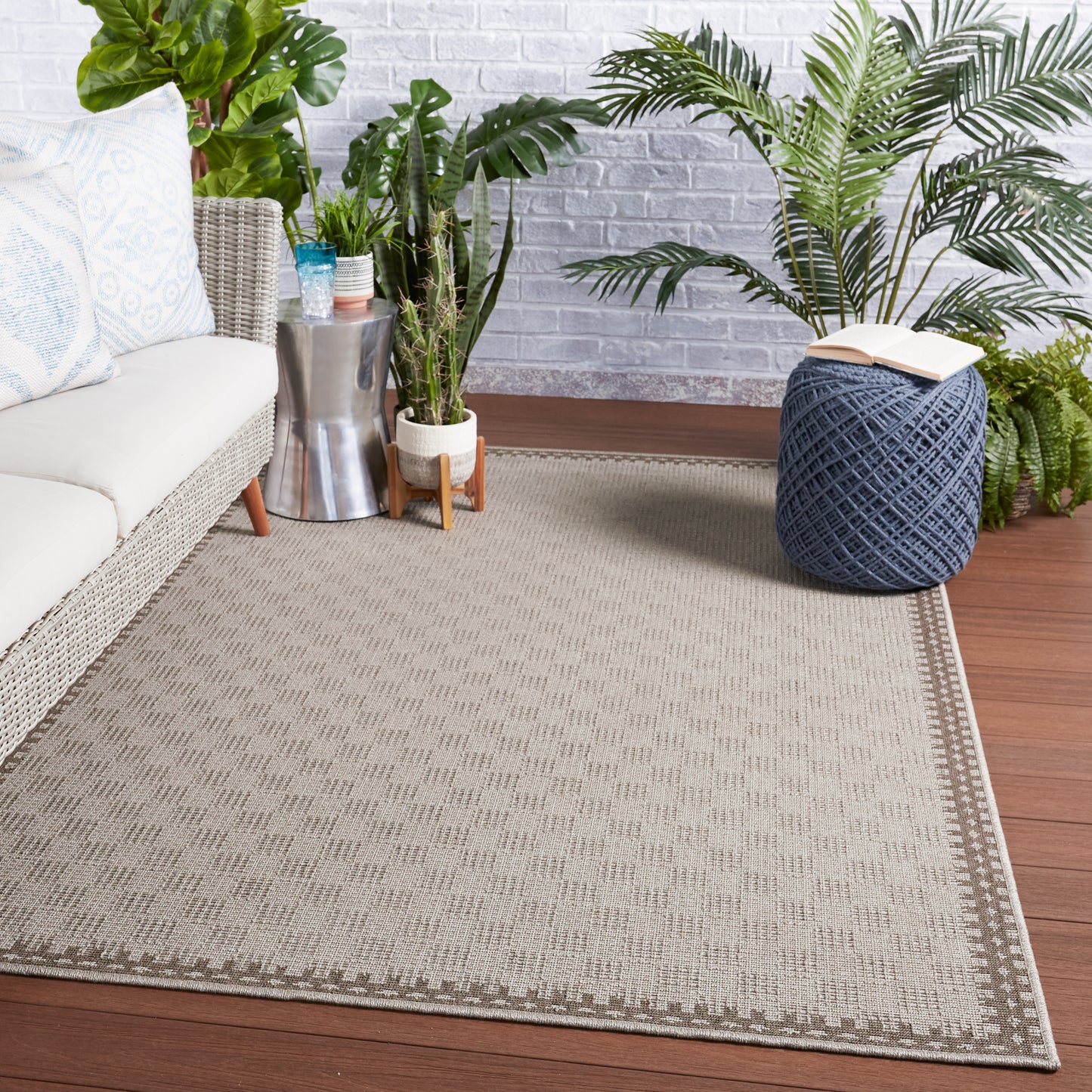 Tahiti Tiare Machine Made Synthetic Blend Outdoor Area Rug From Vibe by Jaipur Living