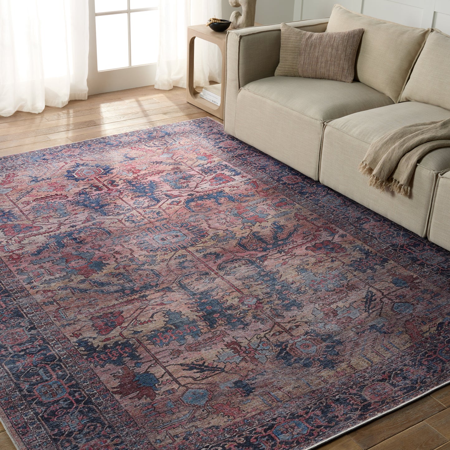 Vindage Ainsworth Machine Made Synthetic Blend Indoor Area Rug From Vibe by Jaipur Living