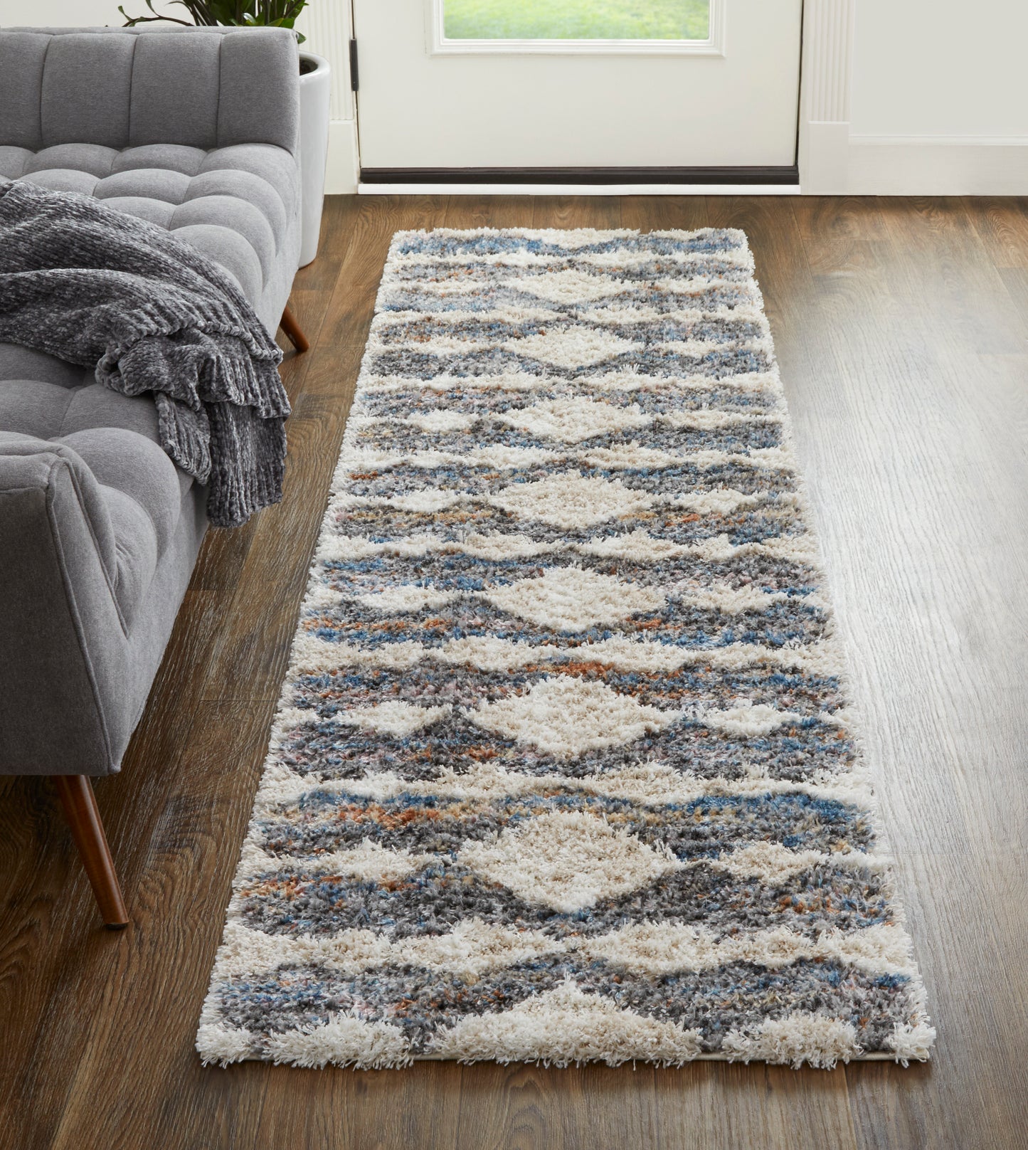 Mynka 39IFF Power Loomed Synthetic Blend Indoor Area Rug by Feizy Rugs