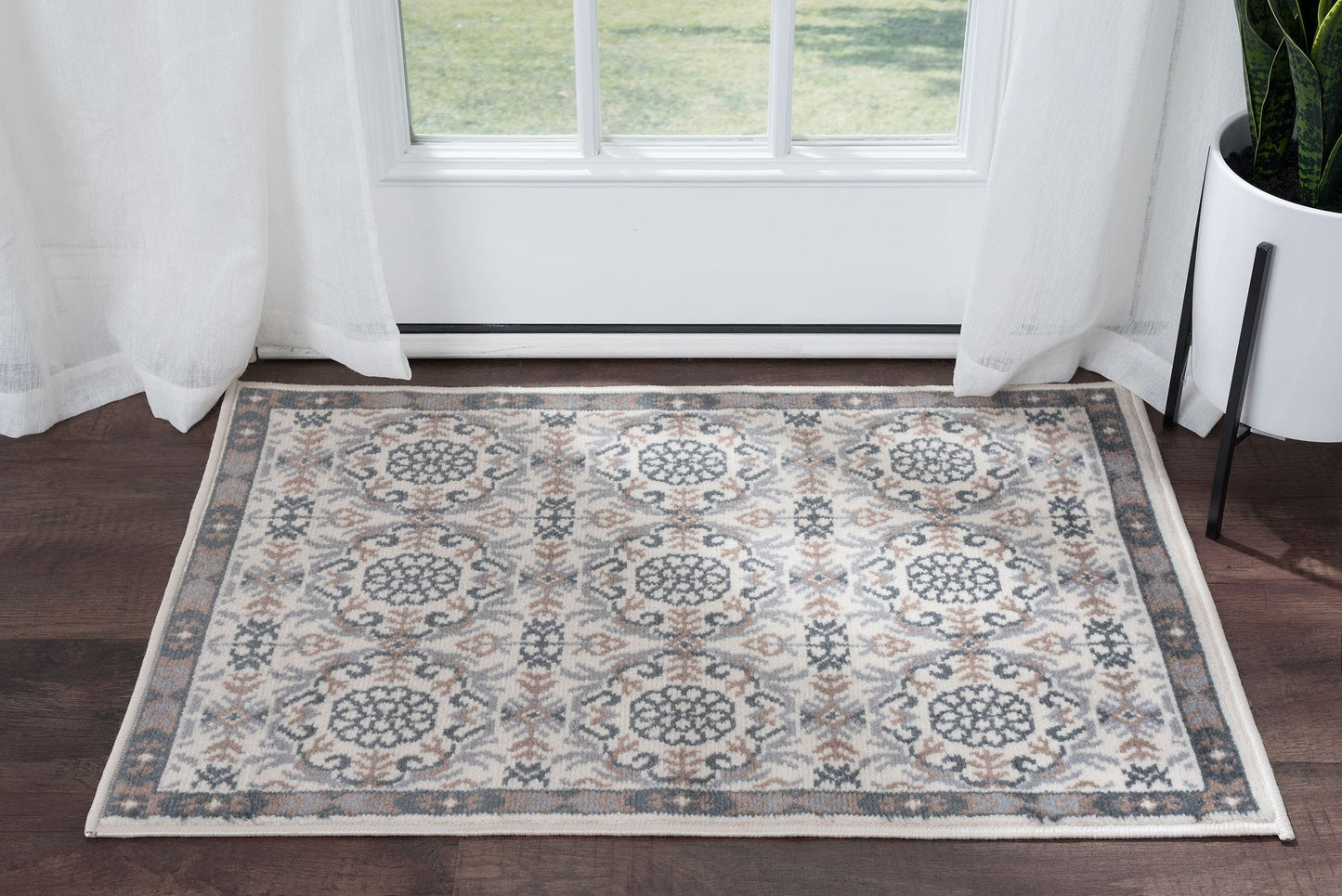 Hampton-HMP38 Cut Pile Synthetic Blend Indoor Area Rug by Tayse Rugs