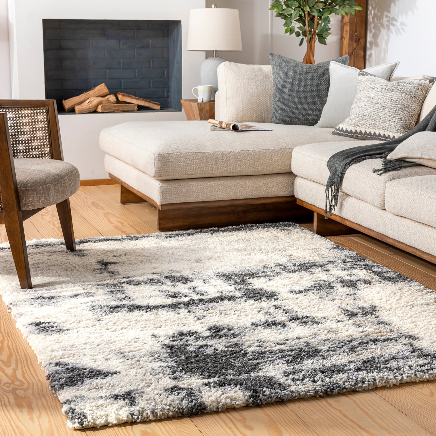 Eskimo Shag 29152 Machine Woven Synthetic Blend Indoor Area Rug by Surya Rugs