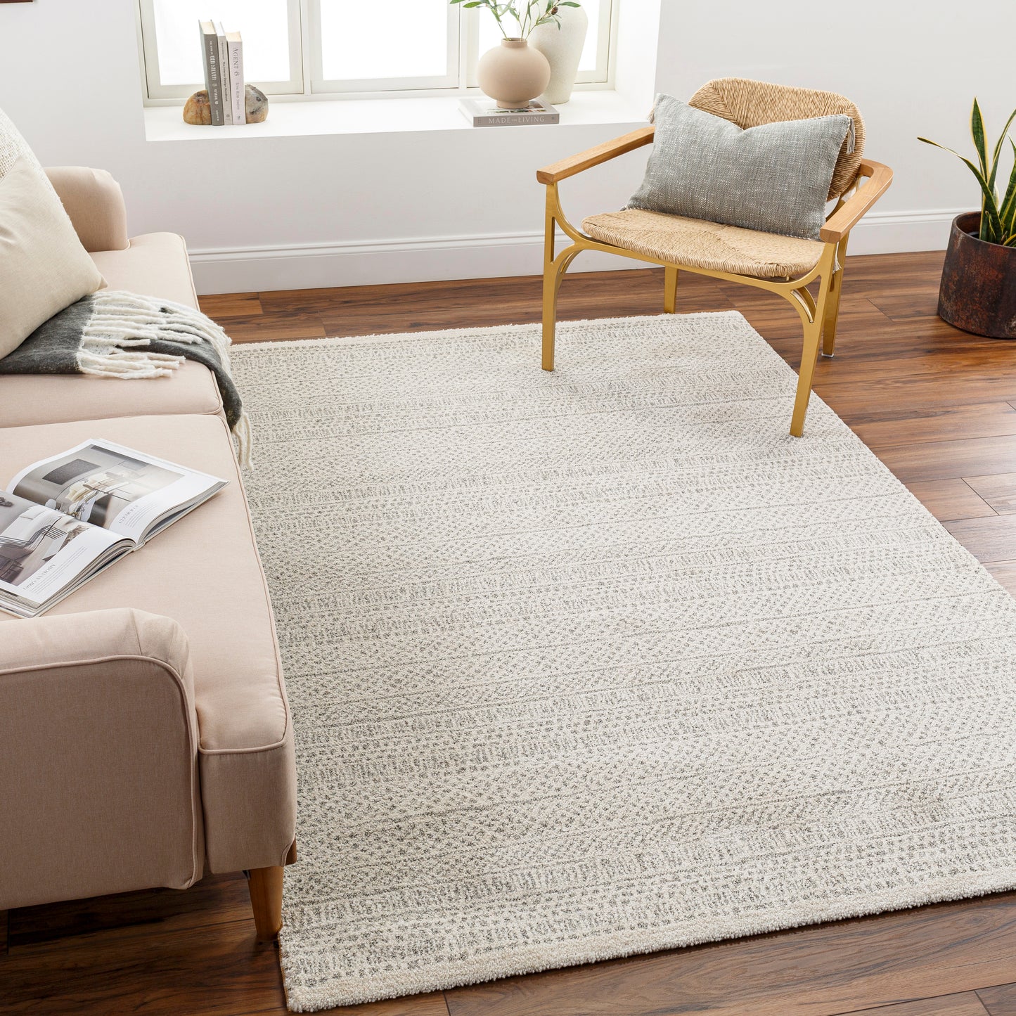 Gavic 31862 Machine Woven Synthetic Blend Indoor Area Rug by Surya Rugs