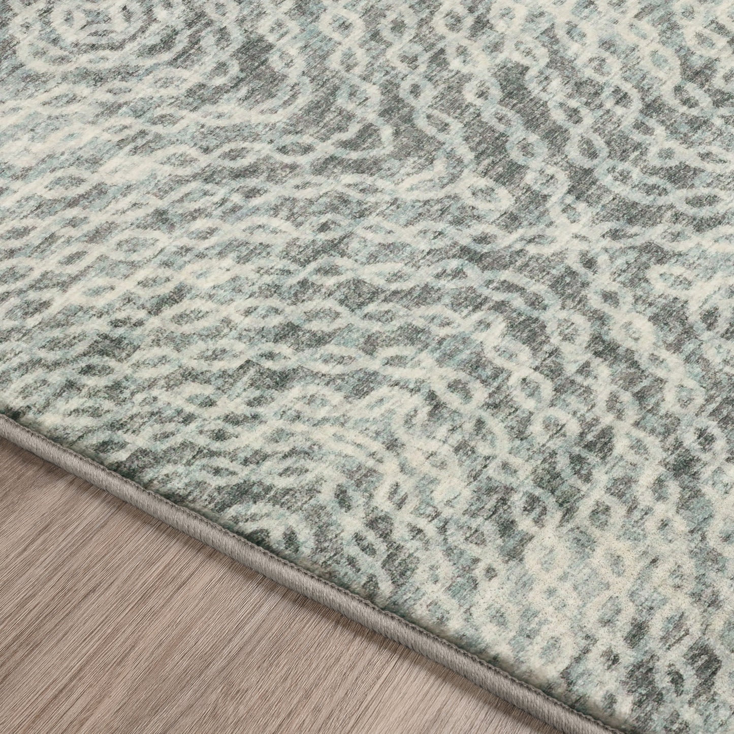 Brisbane BR3 Machine Made Synthetic Blend Indoor Area Rug by Dalyn Rugs