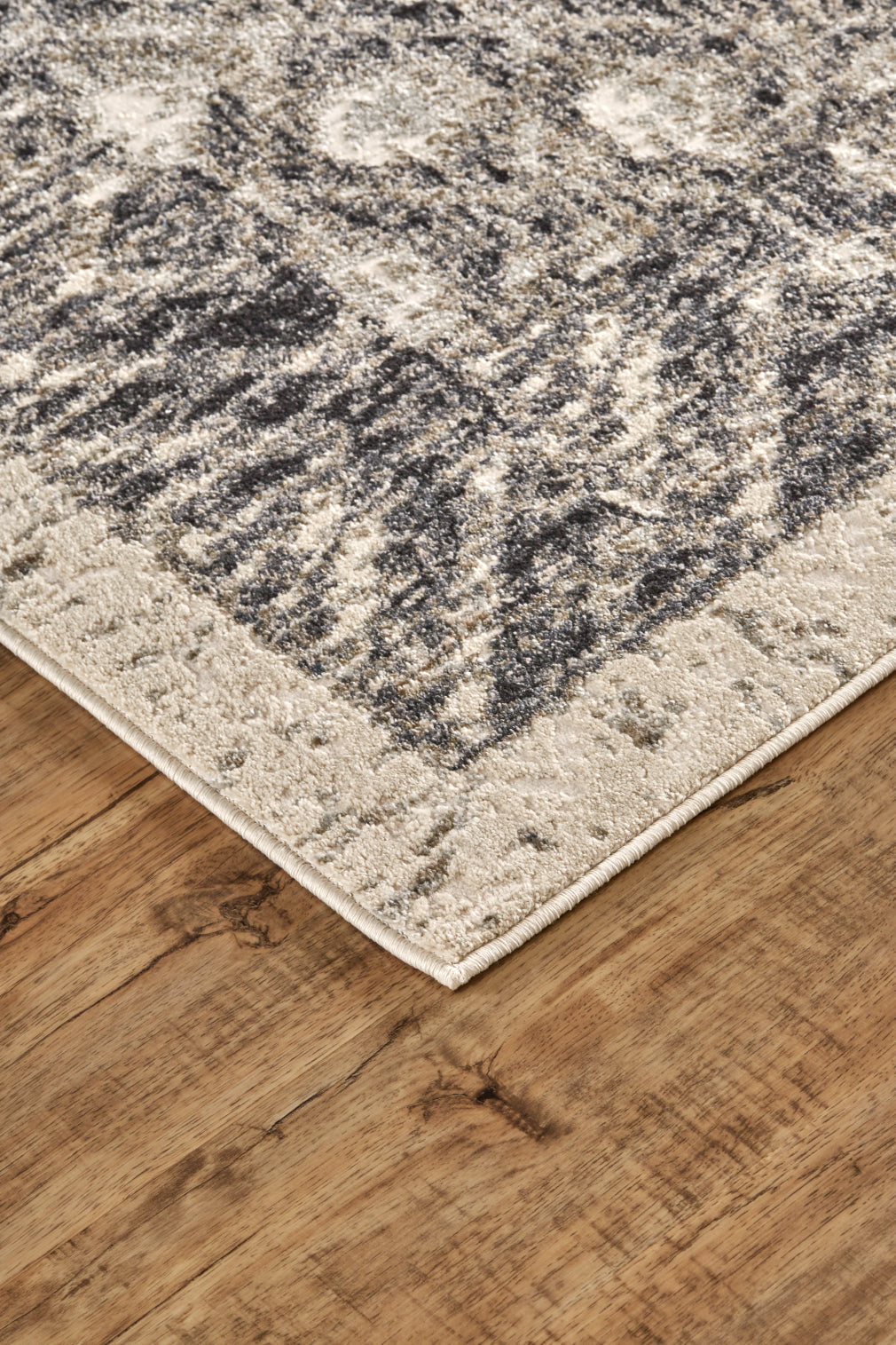 Kano 3875F Machine Made Synthetic Blend Indoor Area Rug by Feizy Rugs