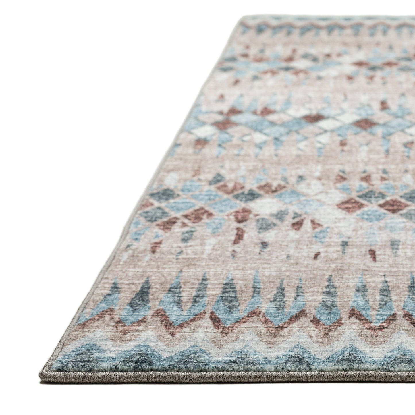 Winslow WL5 Tufted Synthetic Blend Indoor Area Rug by Dalyn Rugs