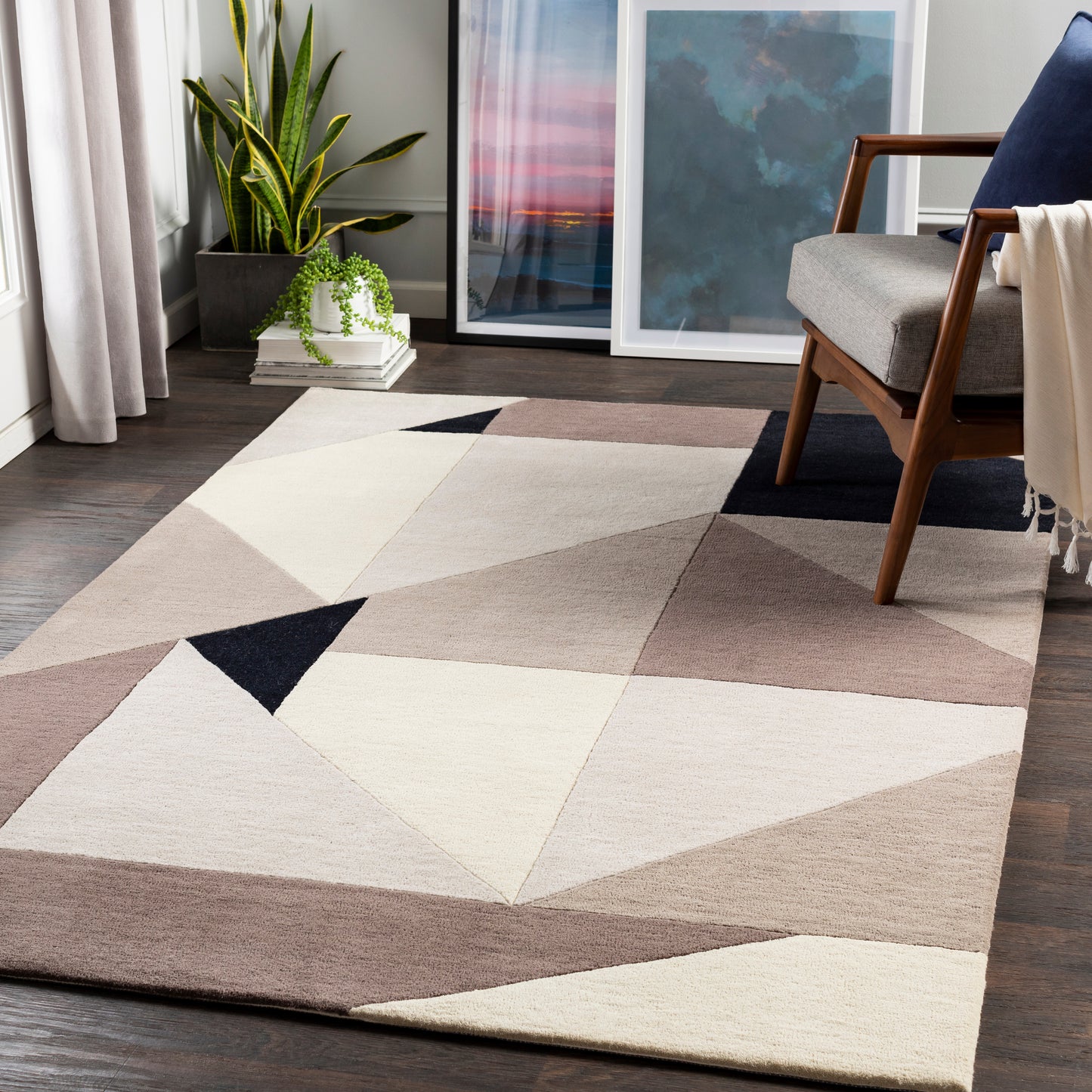 Queens 26217 Hand Tufted Wool Indoor Area Rug by Surya Rugs