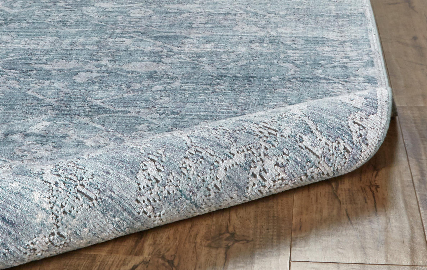 Cecily 3595F Machine Made Synthetic Blend Indoor Area Rug by Feizy Rugs