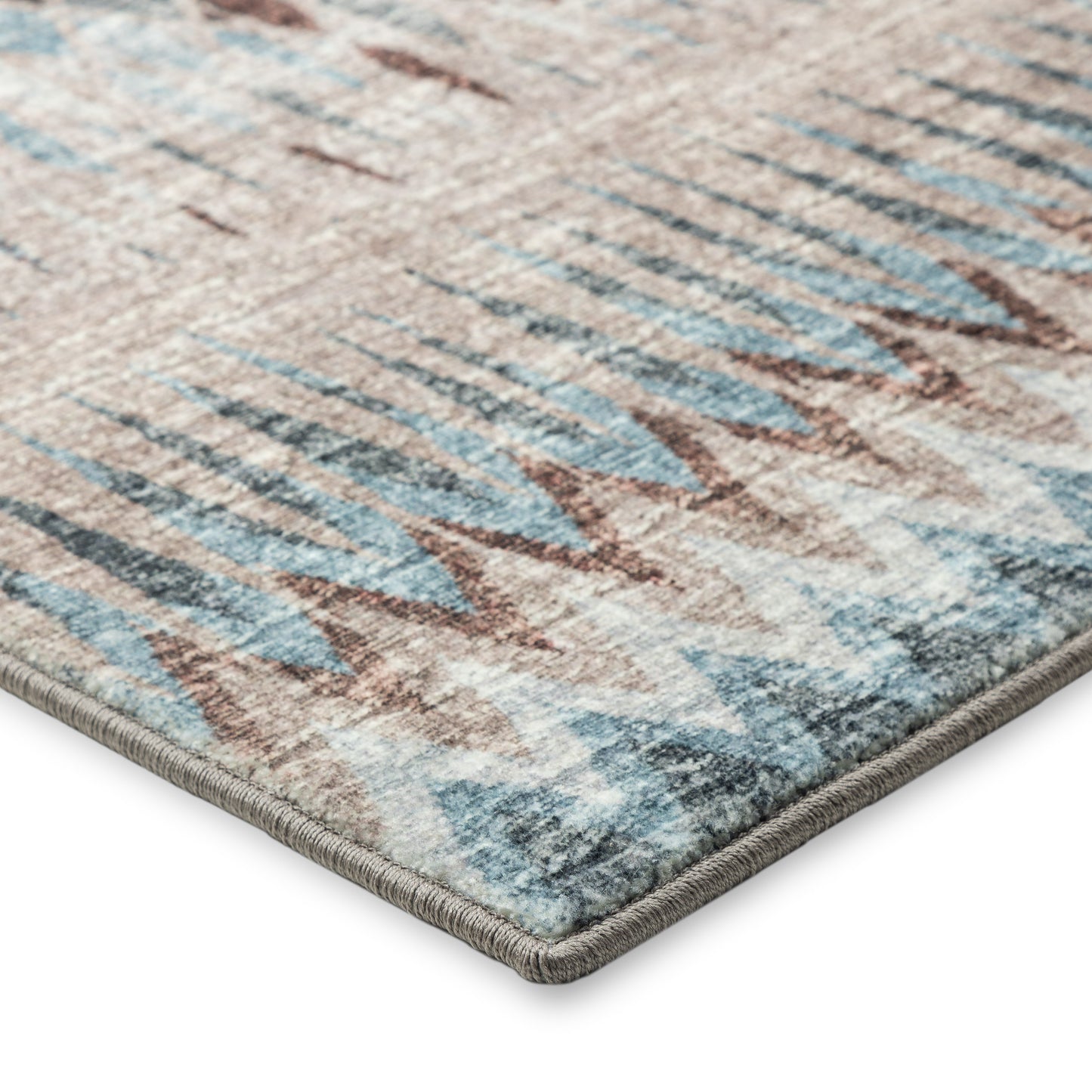 Winslow WL5 Tufted Synthetic Blend Indoor Area Rug by Dalyn Rugs