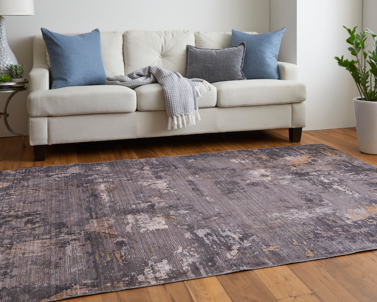 Mathis 39I2F Power Loomed Synthetic Blend Indoor Area Rug by Feizy Rugs