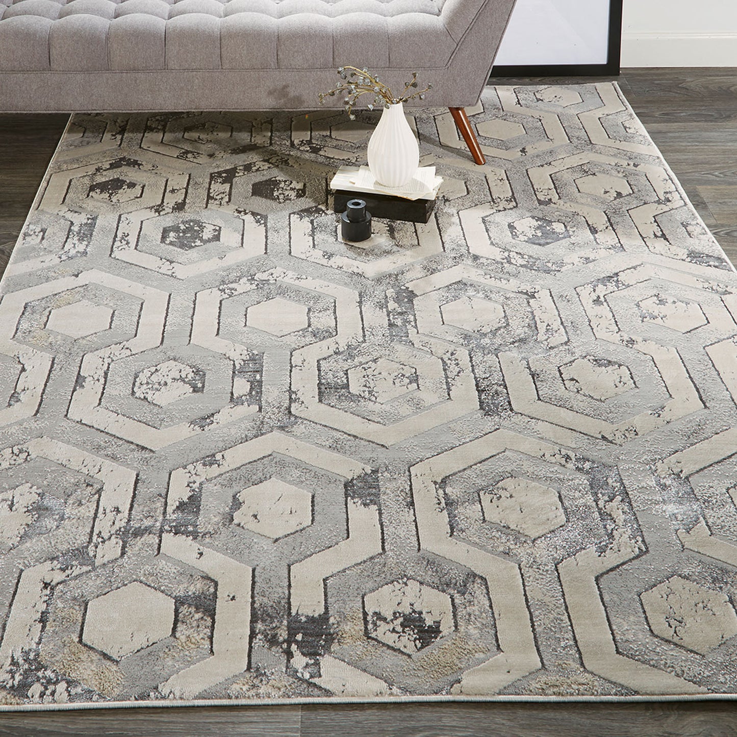 Micah 3046F Machine Made Synthetic Blend Indoor Area Rug by Feizy Rugs